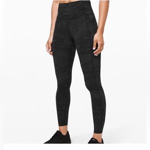 LULULEMON FAST & FREE LEGGINGS (camo) SIZE 10